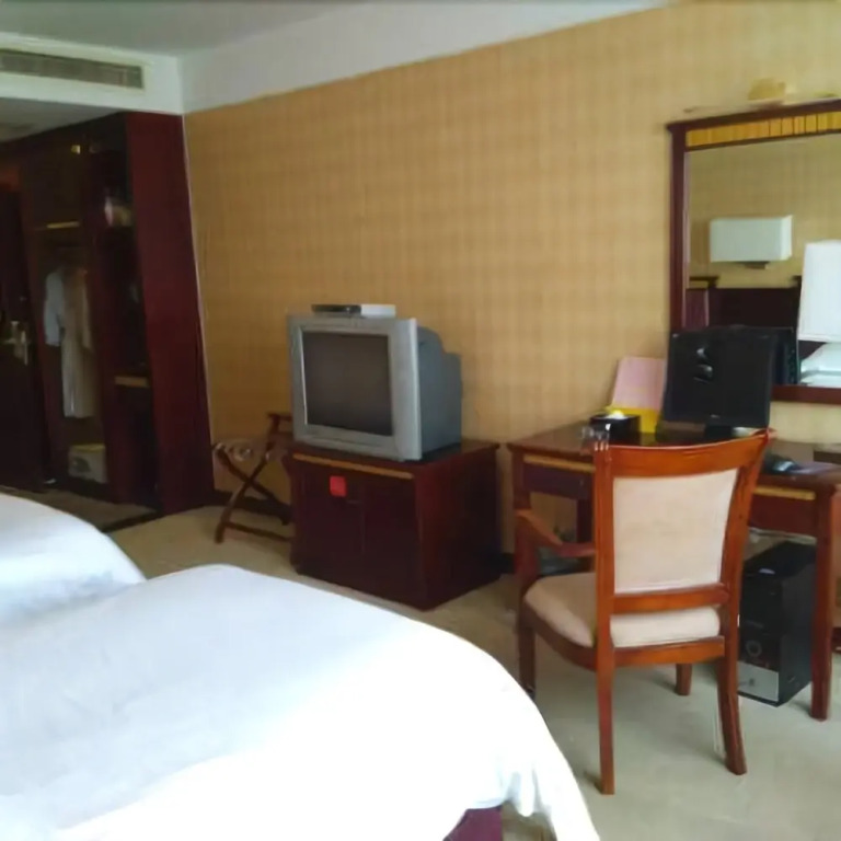 East Lake International Hotel