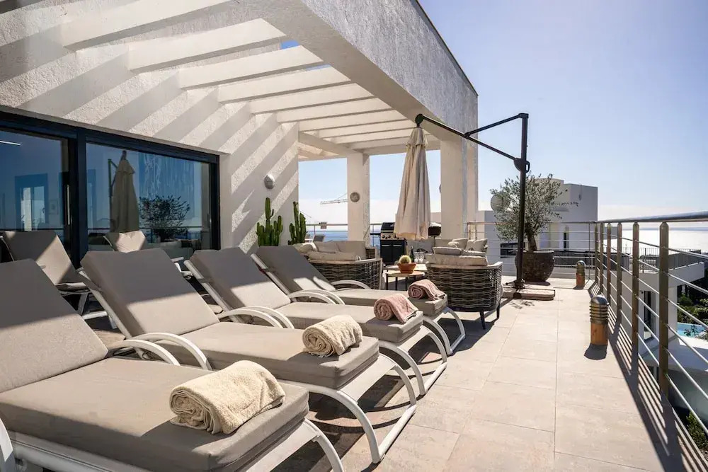 Lavish Villa With Private Pool