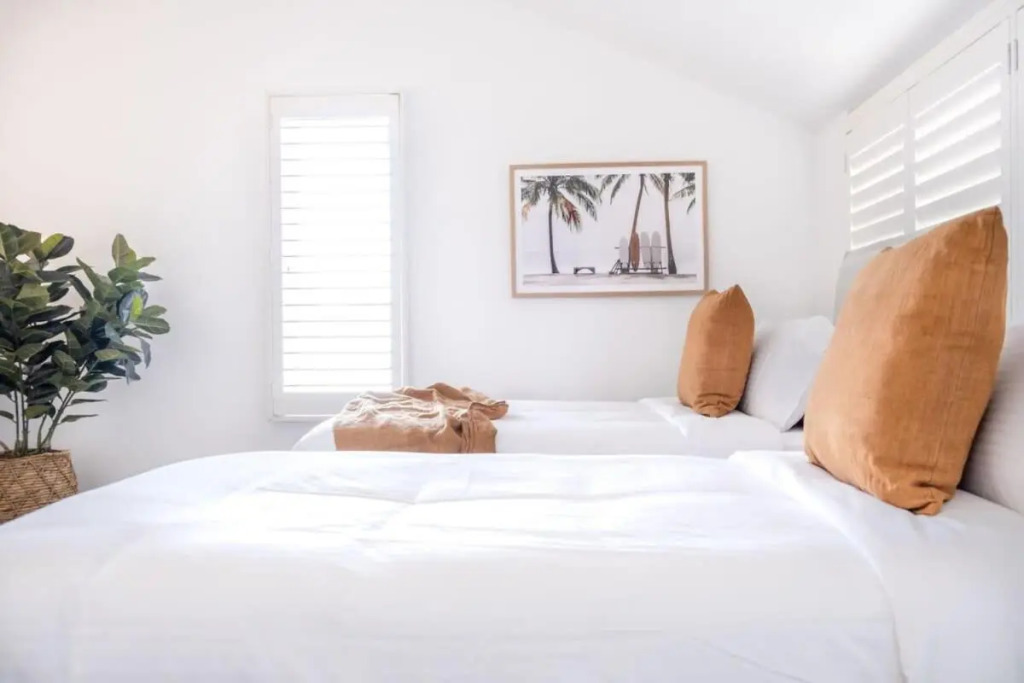 Dicky Beach Townhouse with Loft on the beach