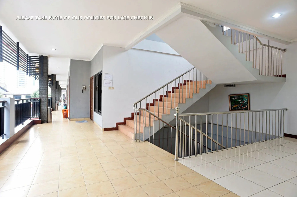 ZEN Rooms Kuningan Tiong