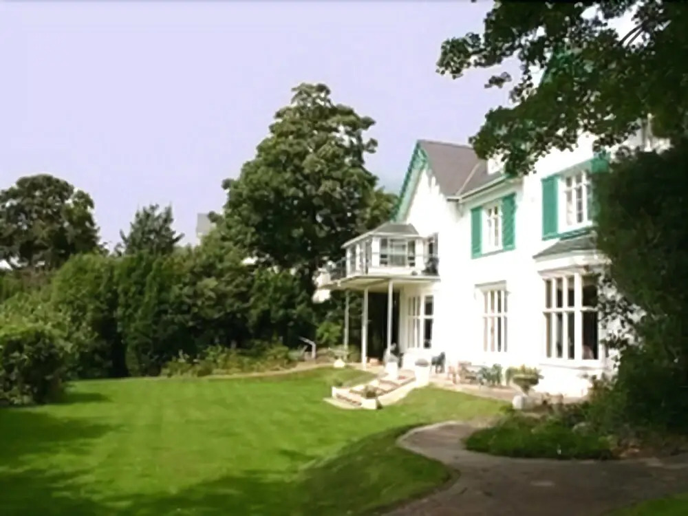 The Frognel Hall Hotel