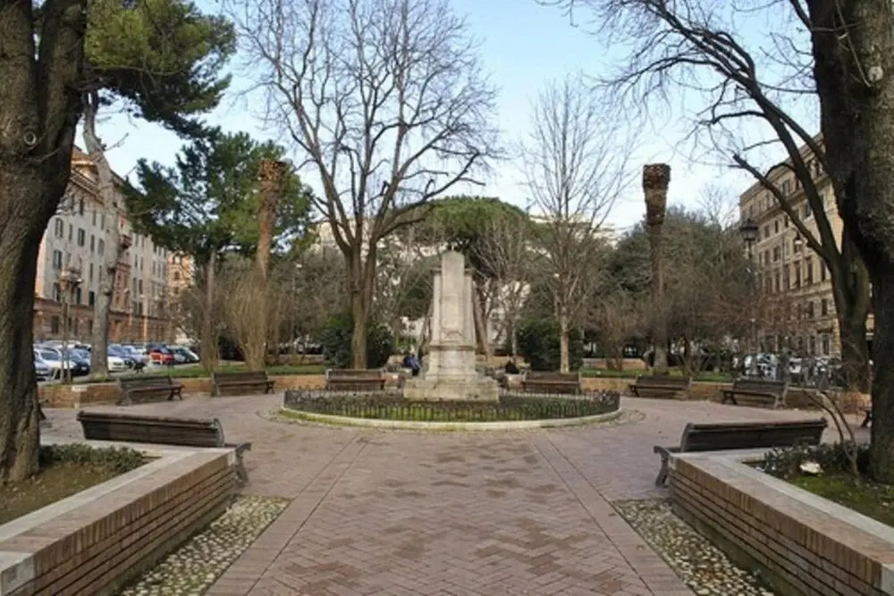 Ethnic Apt in Testaccio's Heart, Serviced by Hostmaker
