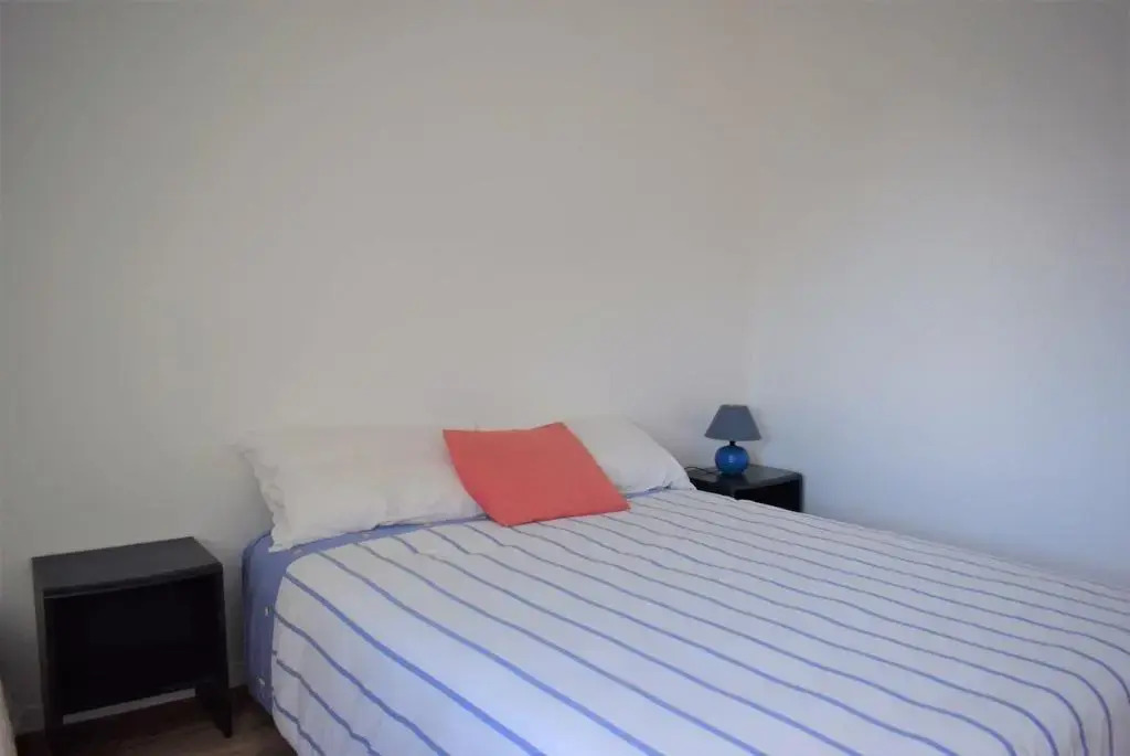 Bel appartement entièrement rénové 5 personnes au centre ville de PERROS-GUIREC - Ref 923