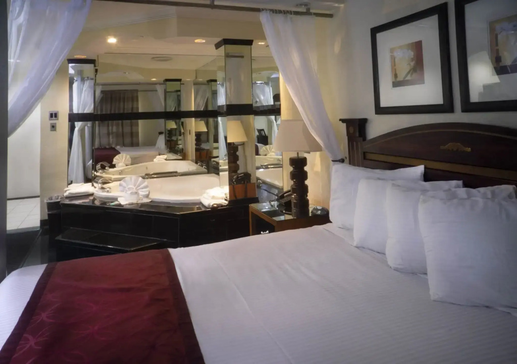 Best Inn & Suites