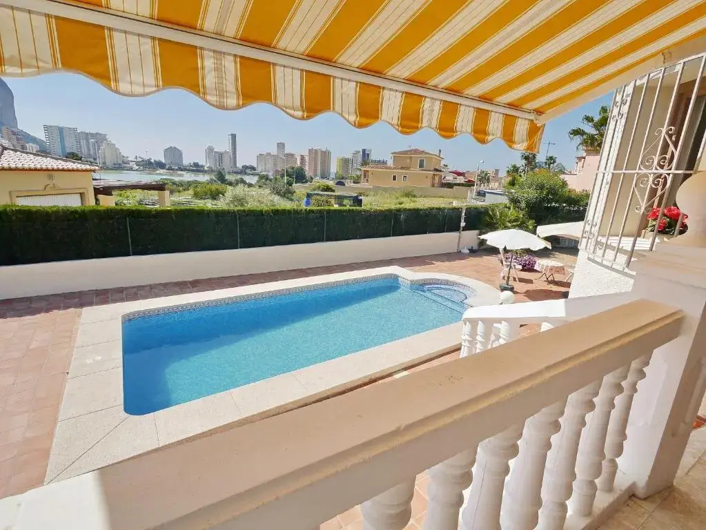 Villa Salinas