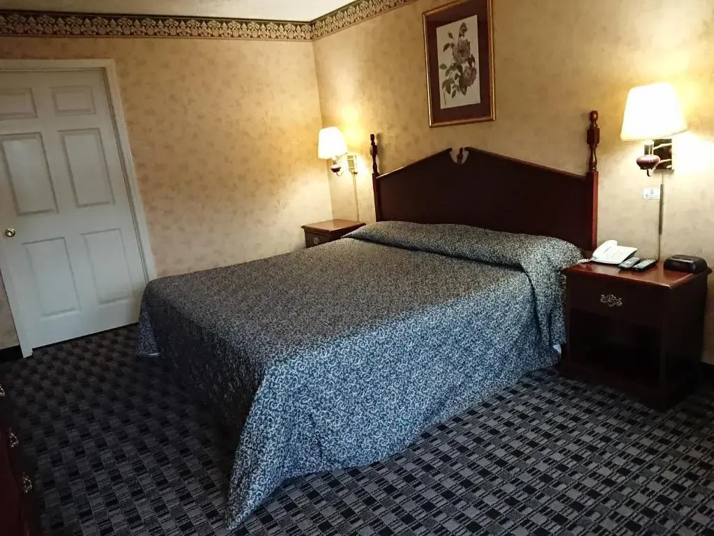 Stone Brook Inn