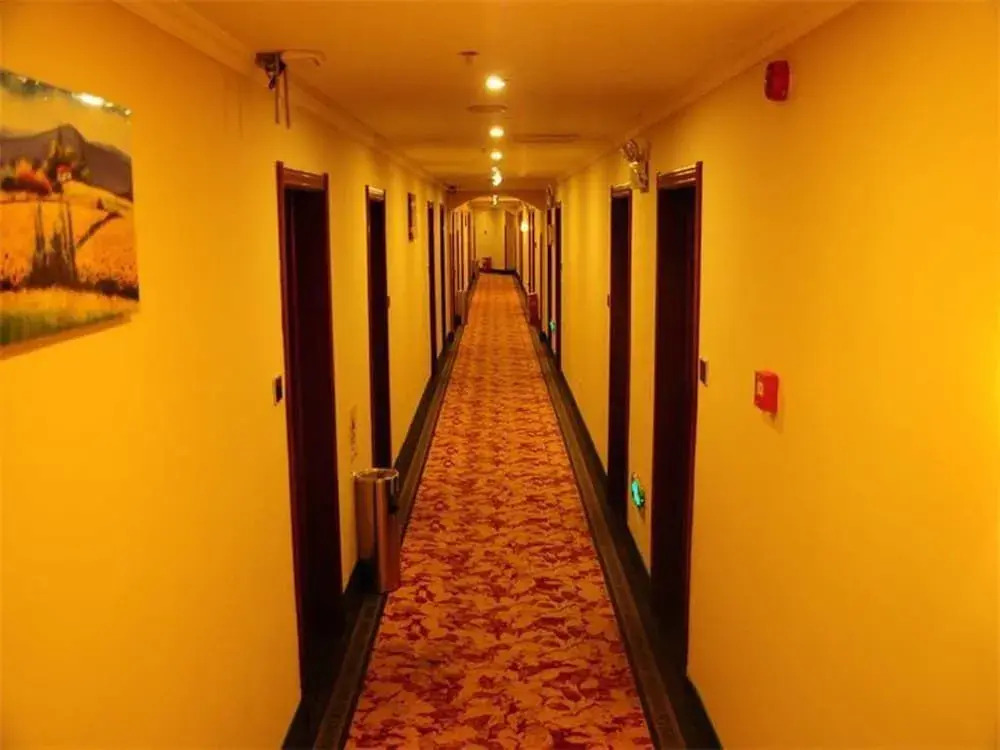 GreenTree Inn Anhui Fuyang Taihe South Xiyang Road Business Hotel