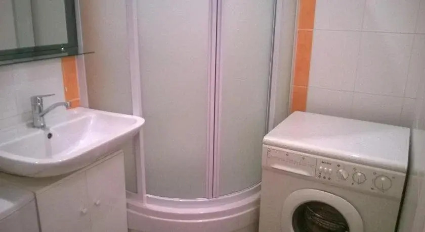 Hotel Multilux with Self Check-in