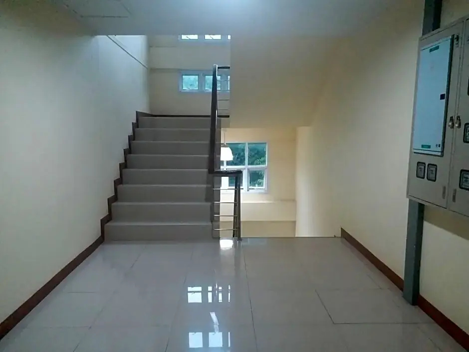 Chawalee Place