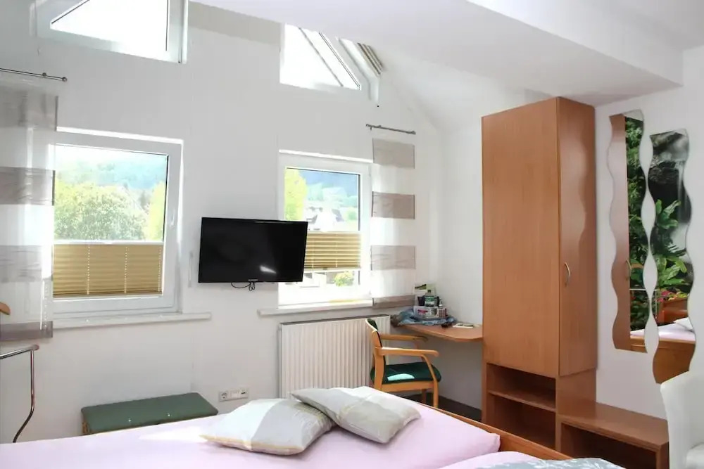 Pension und Ferienwohnungen Schweinsberg