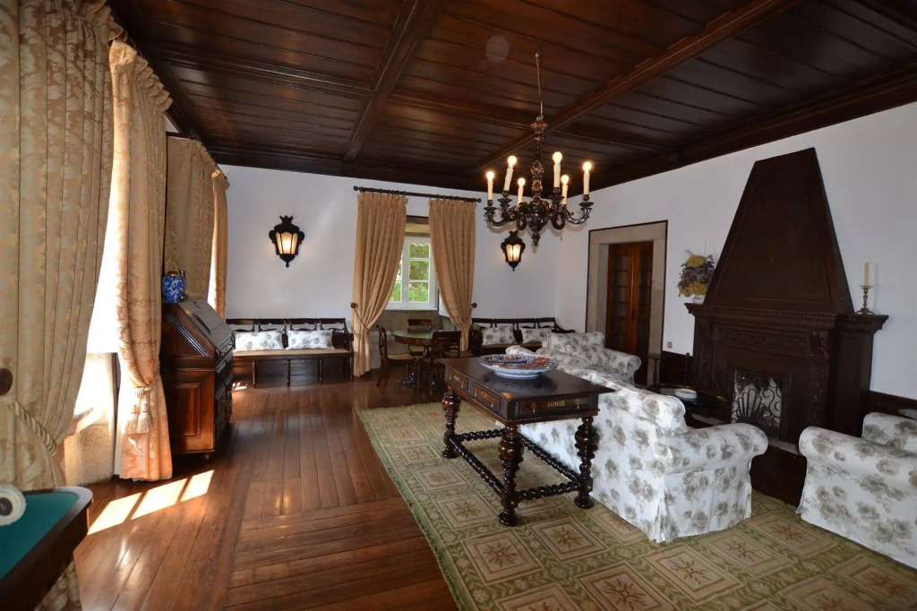 Paço de Calheiros - Turismo de Habitação