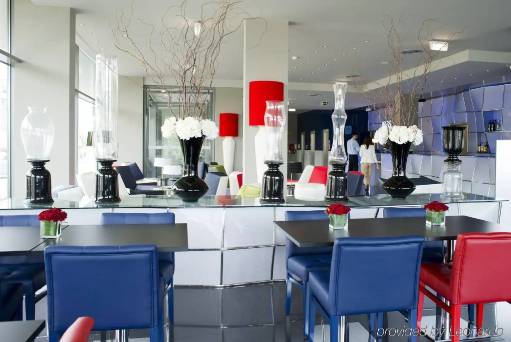 Holiday Inn Express Lisbon Alfragide by IHG