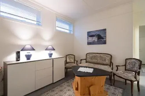 Kristina Apartment & Alma House