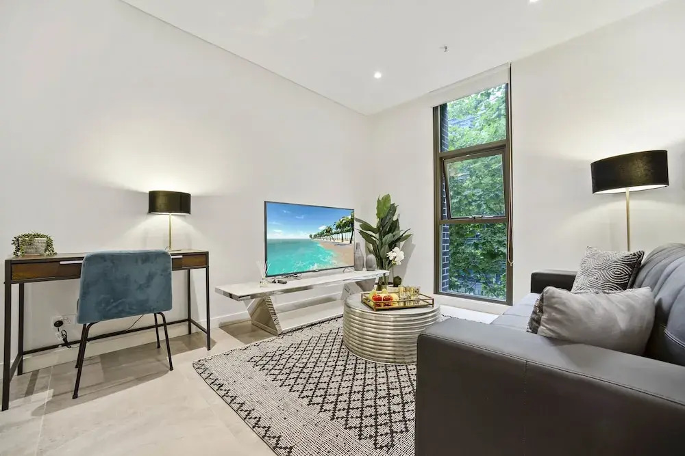 Luxury Experience in Prime Location