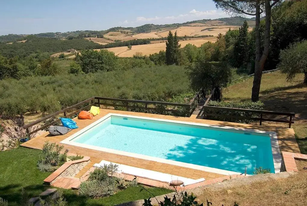 Stunning Country House overlooking Tuscany hills