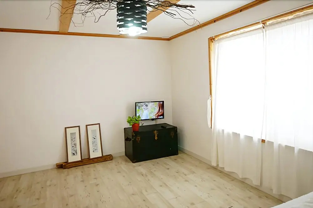 Jeonju Hyangkyo Cheotjip Pension