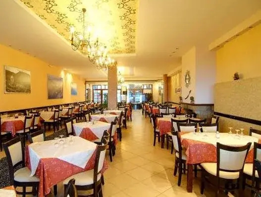 Hotel Lefas