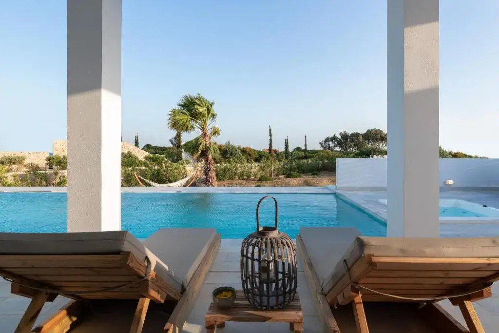 Seastar Villa Large Pool & Jacuzzi Retreat