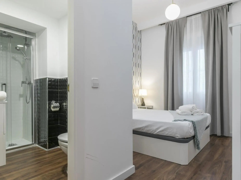 Prado Apartment II - 3br 3bt