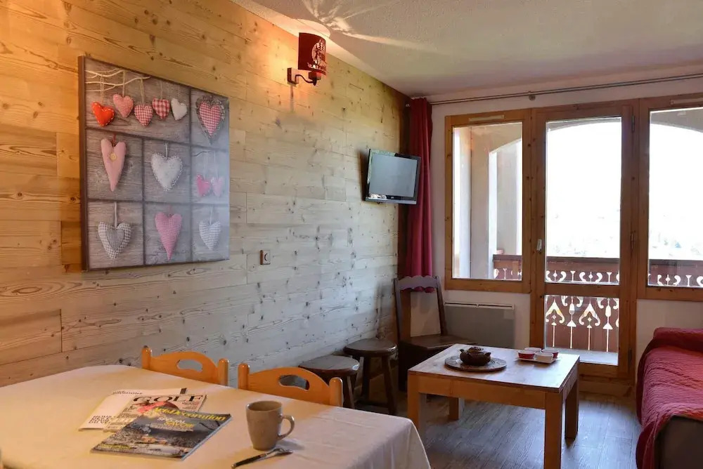Belle Plagne Studio 4 for People of 24 mÂ² on the Slopes Th220