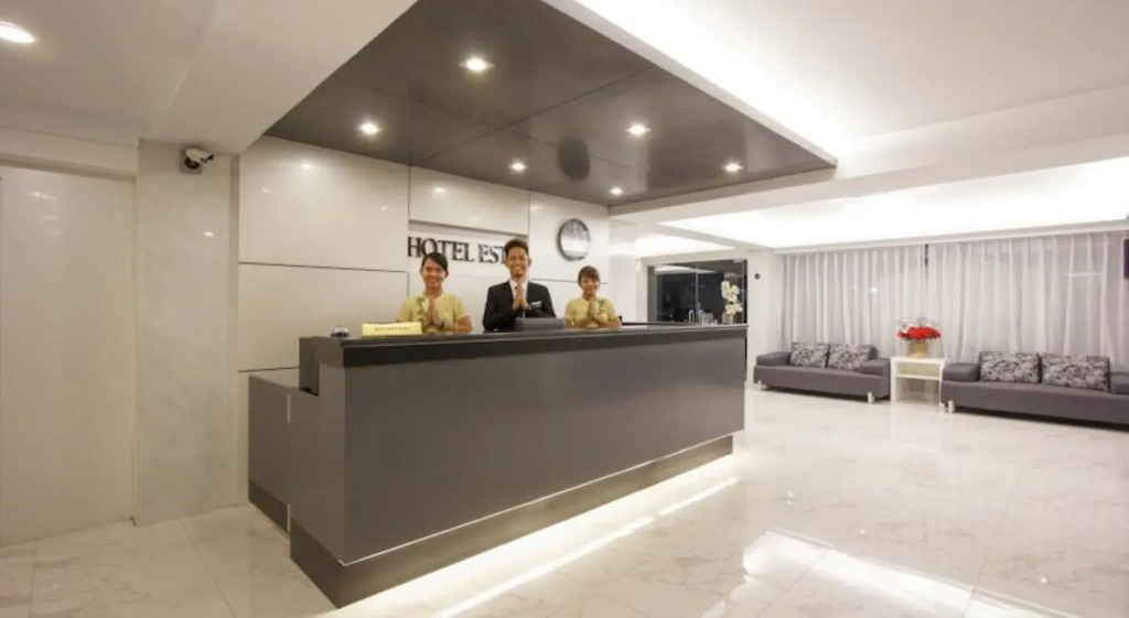 Hotel Esta