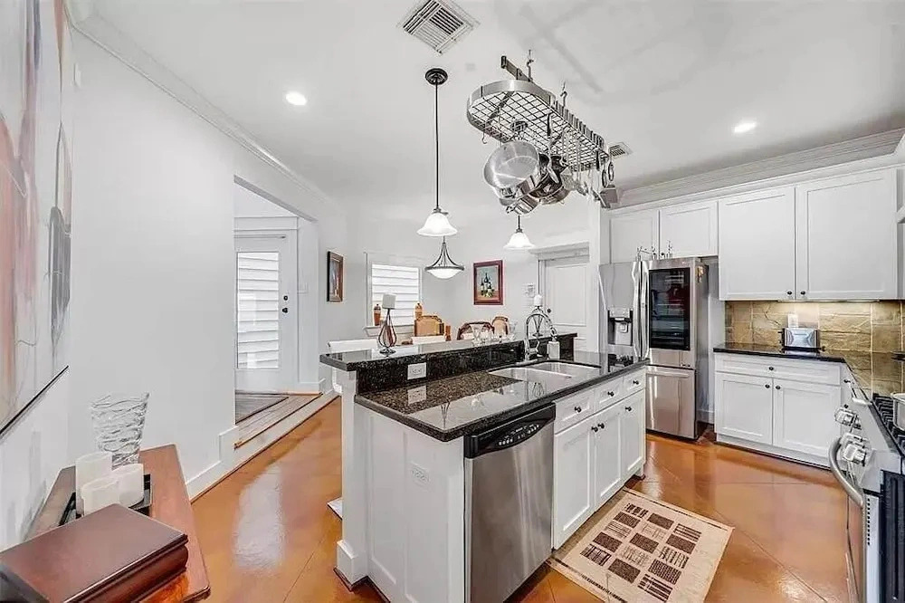 3BR Home With Power, Wifi & Hot Tub