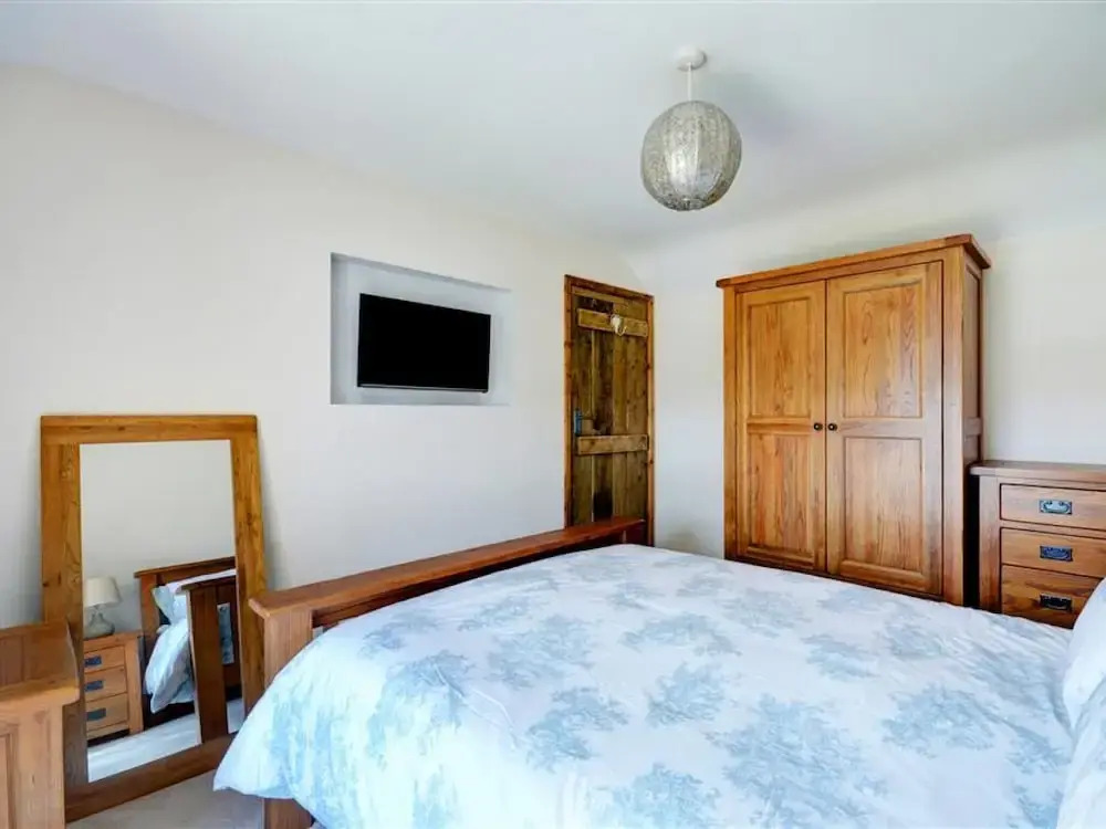 Scenic Holiday Home in Camborne with Green Garden near Coast
