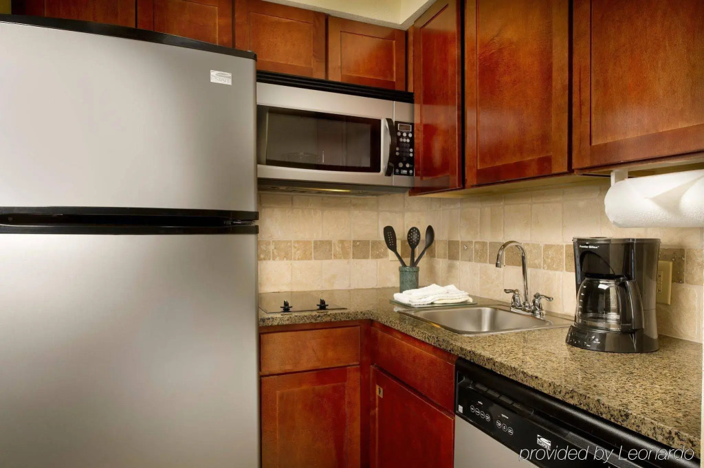 Residence Inn by Marriott BWI Airport
