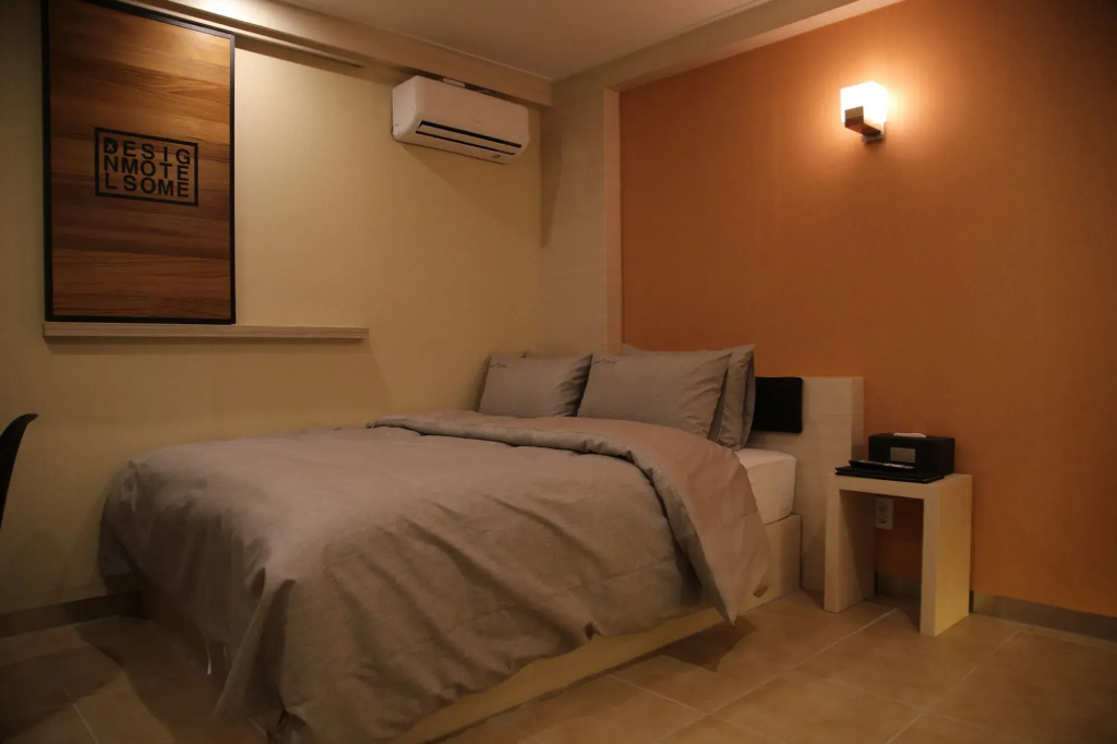 Motel Some