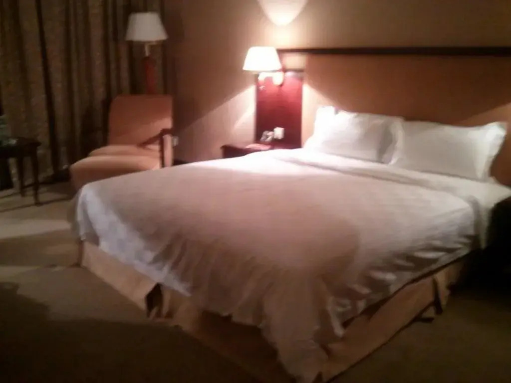 Four Seas Hotel