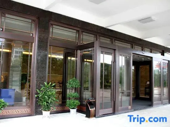 Yujiang Hotel