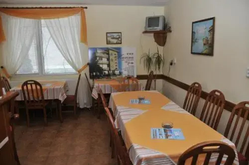 Villa Karina
