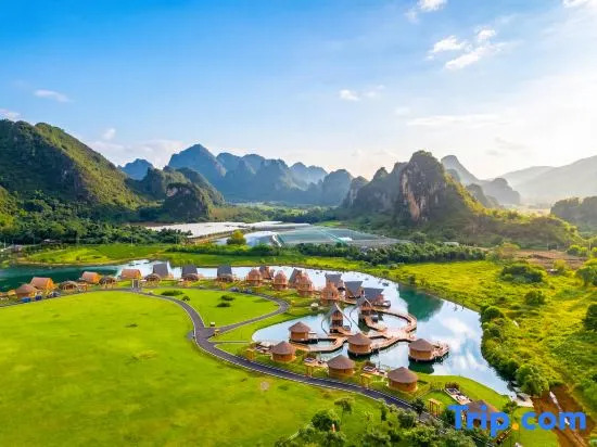 Peak View Wild Luxury Resort