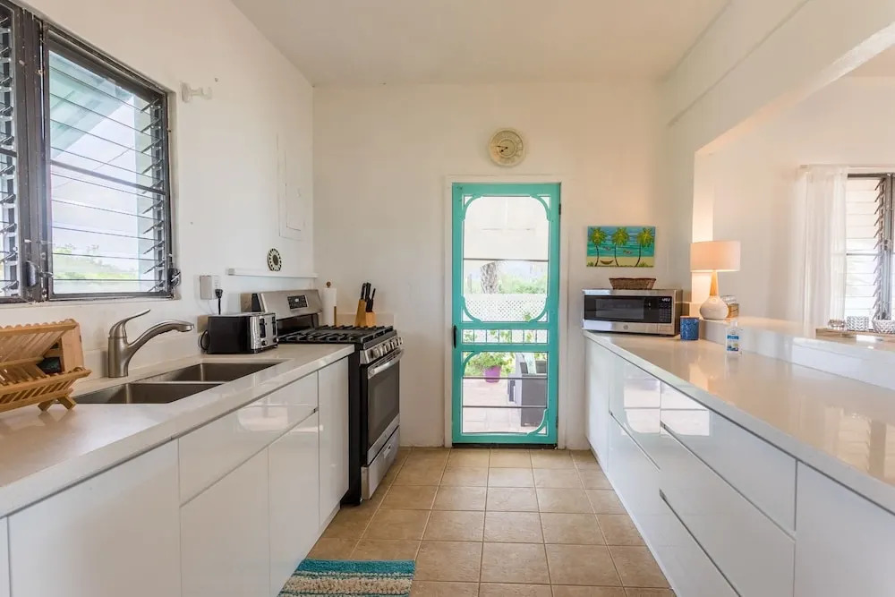 Coralito Bay Suites & Villas