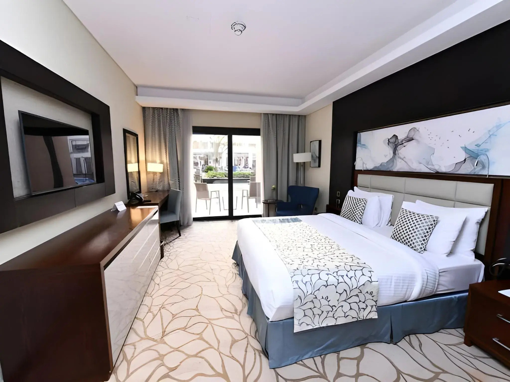 Triumph Luxury Hotel