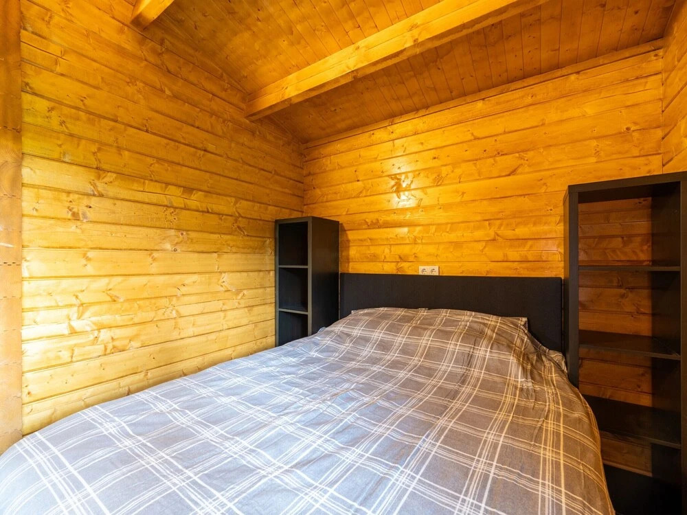 Chalet in Brabant Near Nature Reserves