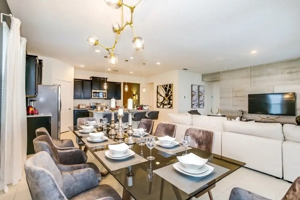 Luxury 6 Bedroom 4.bath Solterra Home With Spa 6 Villa by Redawning
