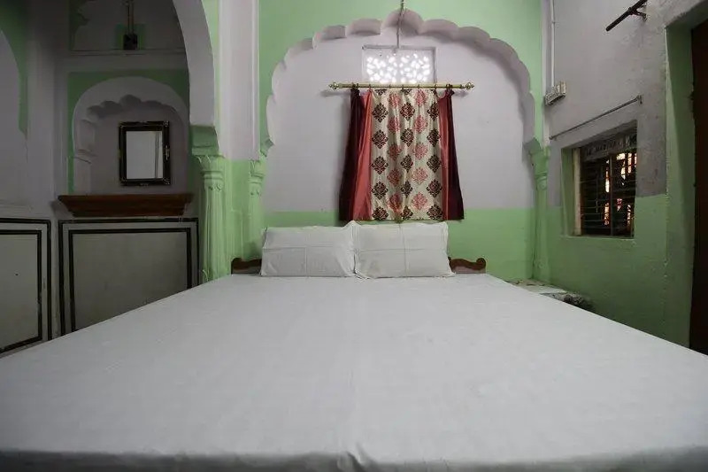 Khawas Palace Heritage Guest House by OYO Rooms