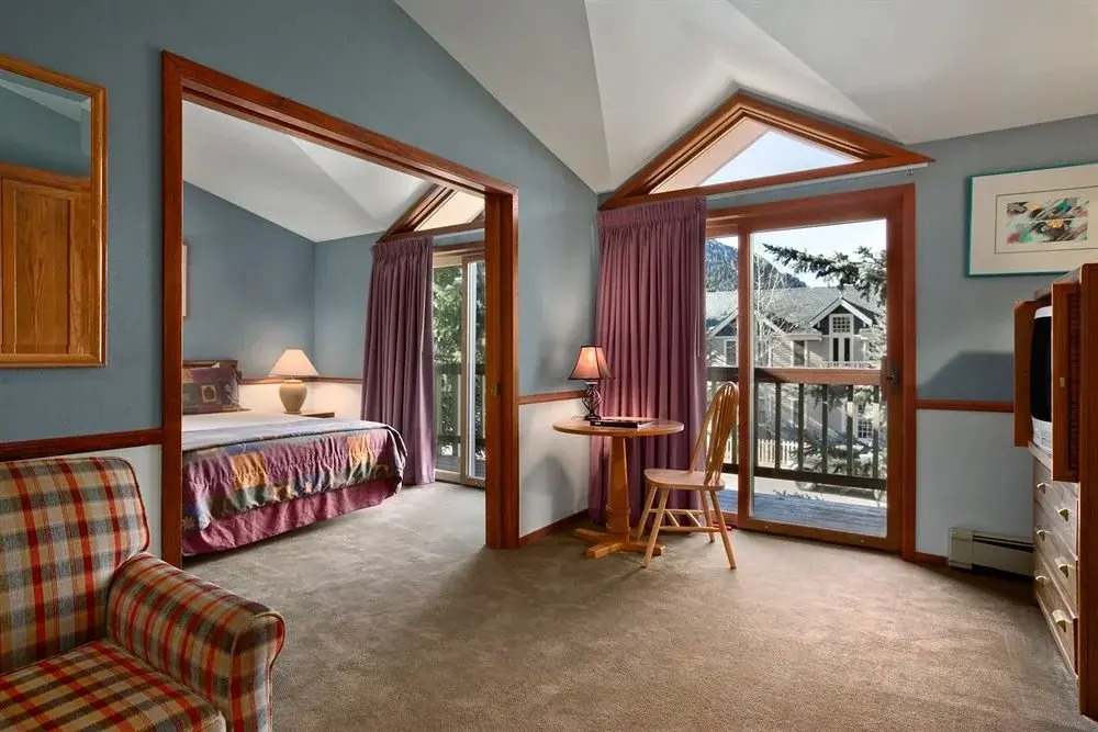 Mountain House Lodge