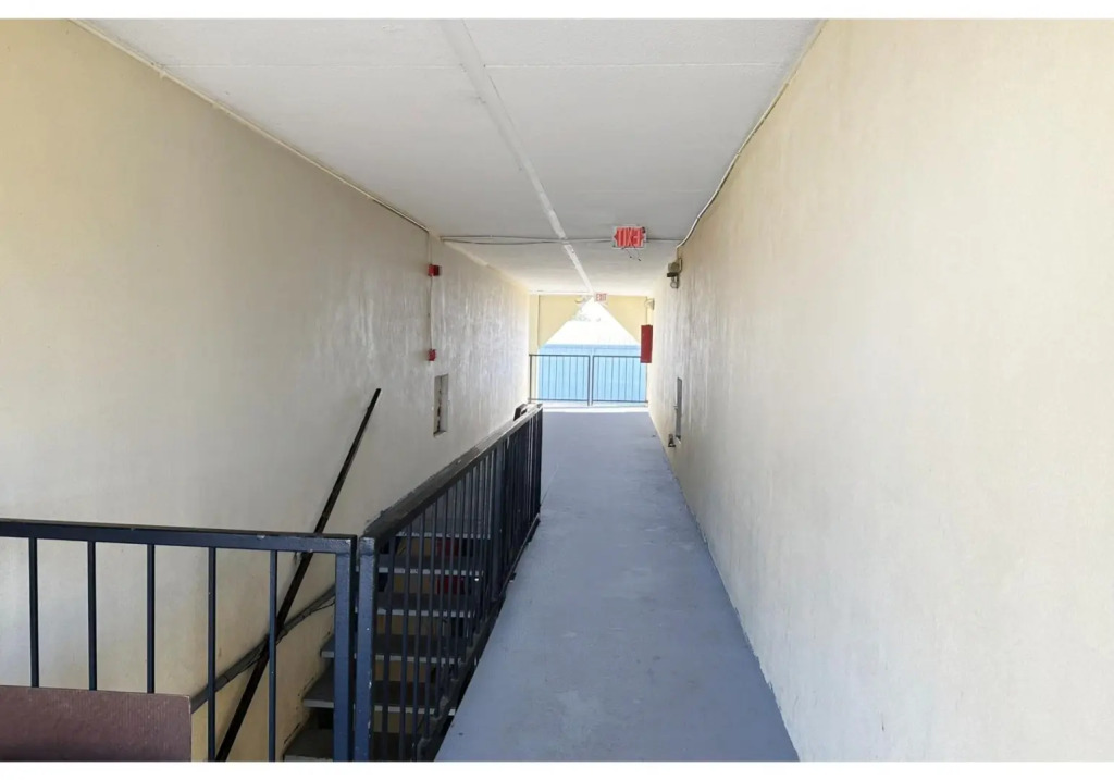 Super Inn & Suites by OYO Milledgeville