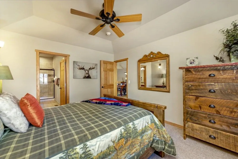 Gateway to the Wildside - 3 Br Townhouse