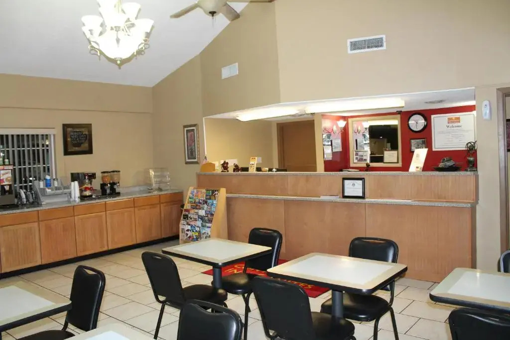 Continental Inn and Suites Nacogdoches TX SFA University Downtown