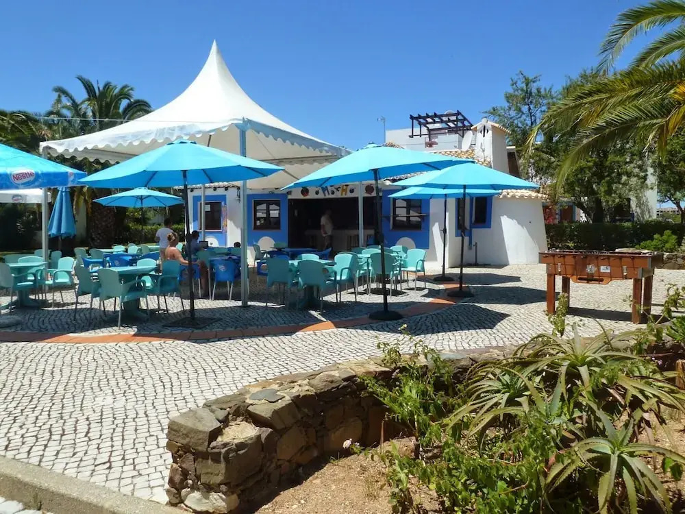 Quinta Velha Pool Terrace Flat15