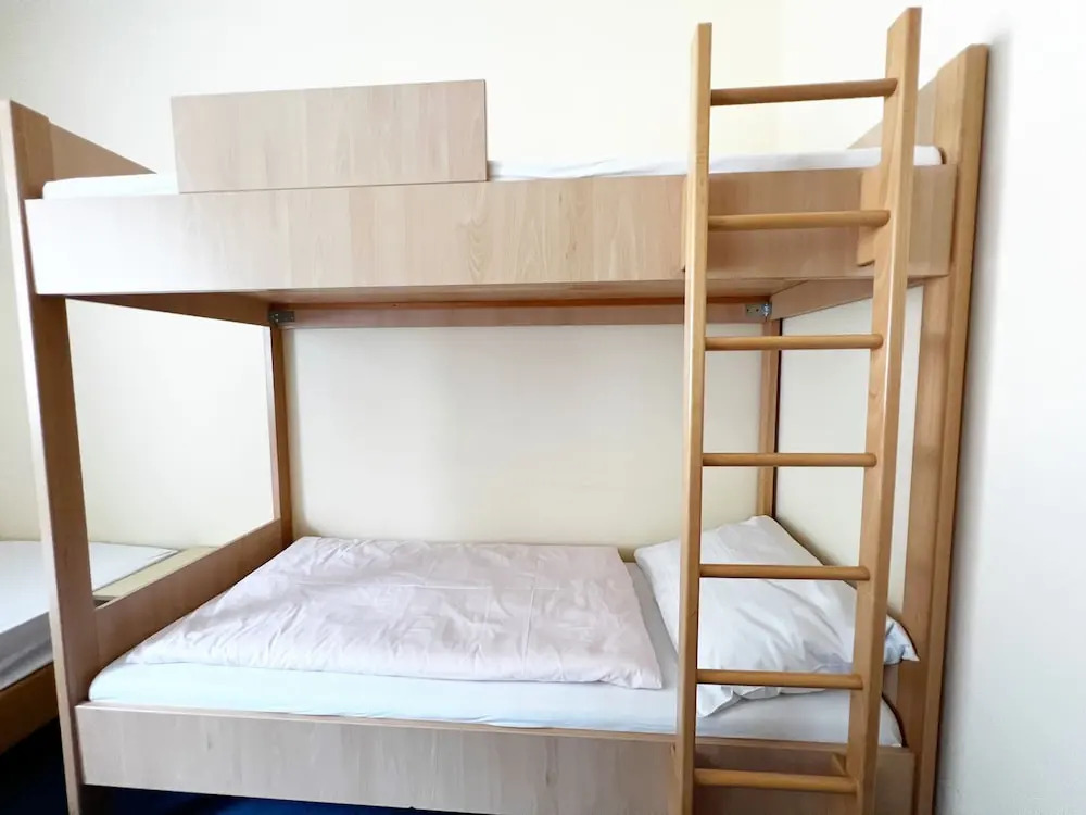 Bed and Breakfast Eder
