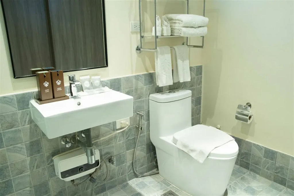 Sta. Maria Homes at One Oasis Cebu Condo