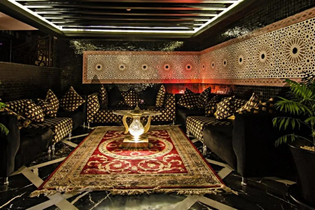Palais Ommeyad Jacuzzi Suites & Spa