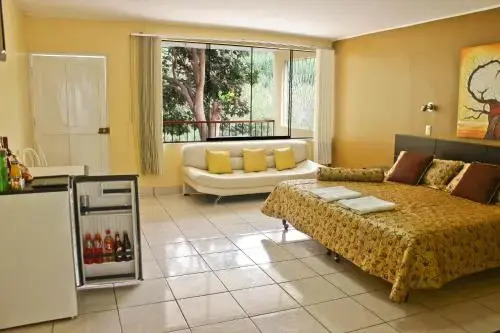 Hotel Embassy Lunahuaná