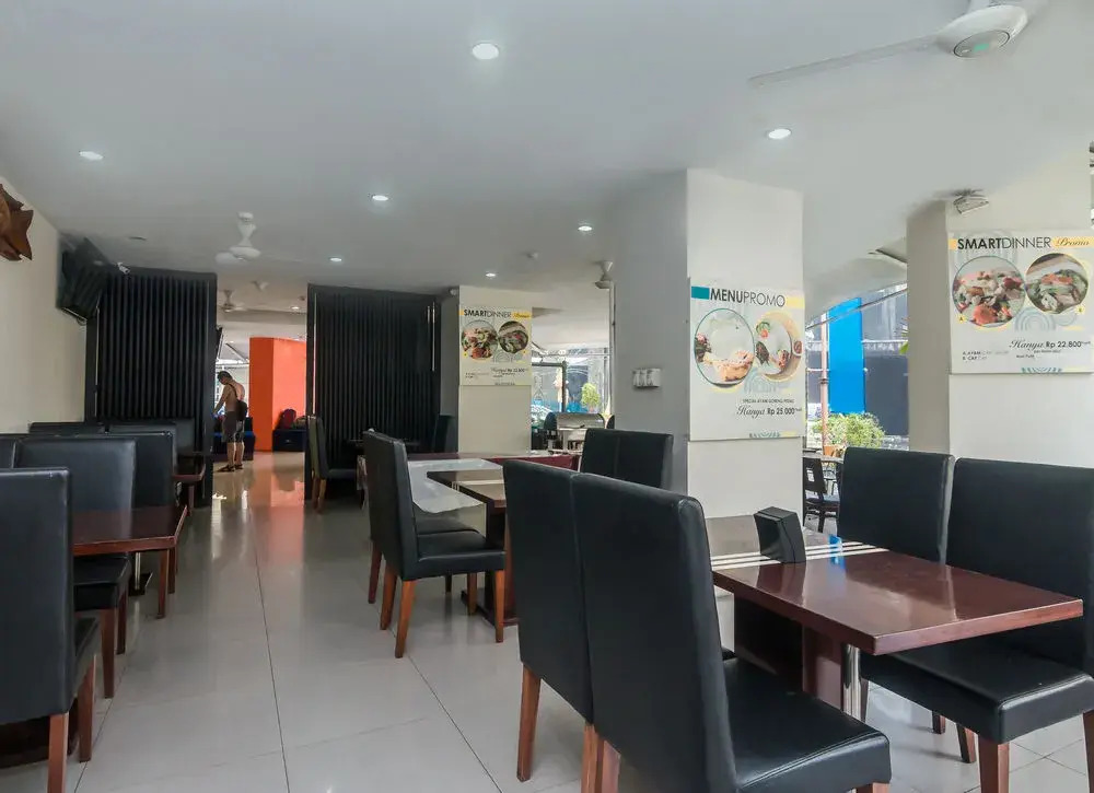 ZEN Rooms Kuta Sentral Parkir 2