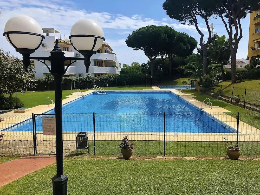 Rincon del Mar 3 Bedroom Apartment near Beach of Calahonda