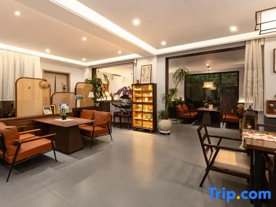 Yixing Oasis Waterfront Garden Homestay